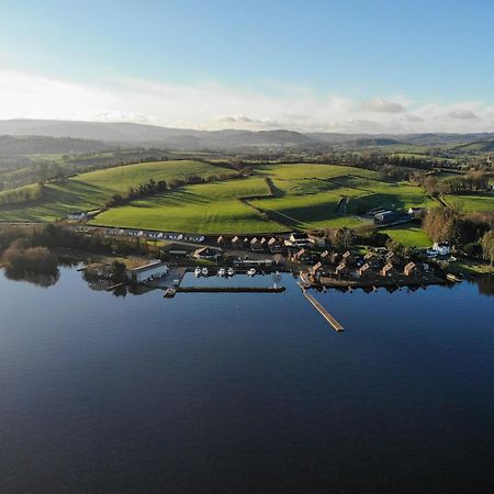 Tullybay Holiday Lodges Enniskillen Exterior foto